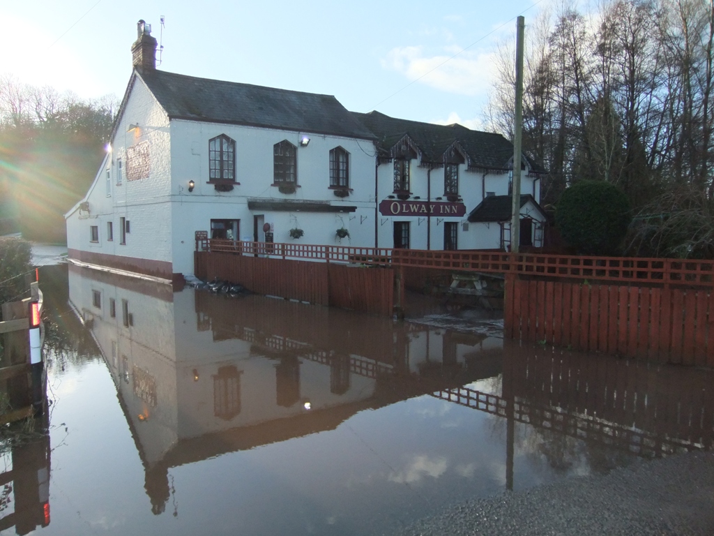 Flooding at the Olway Inn, 24.12.20