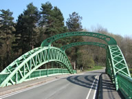 U14: Chain Bridge
